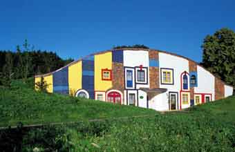 Augenschlitzhaus