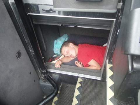 Schlafkabine für große und kleine Busfahrer